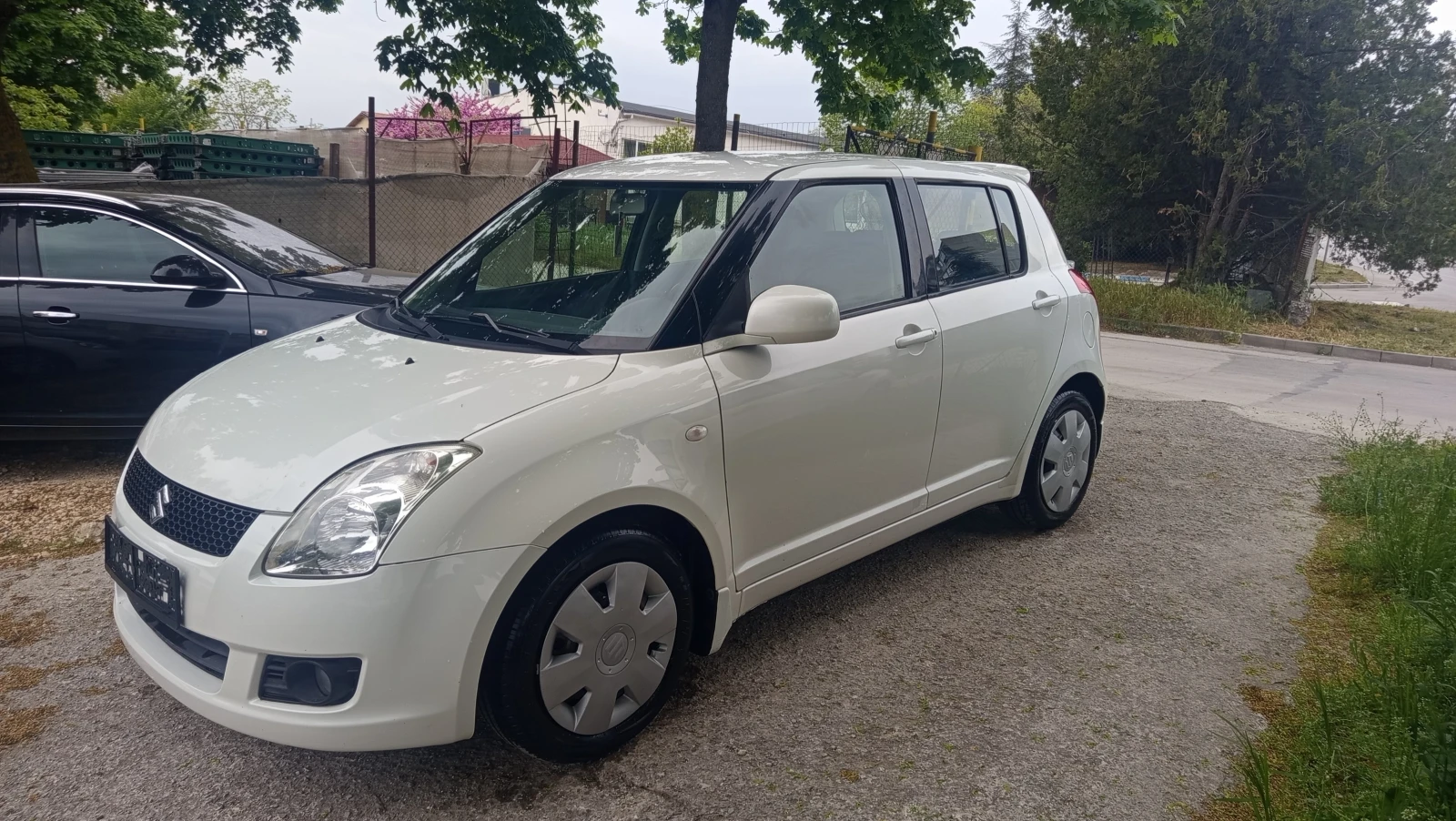 Suzuki Swift 1.3 FACELIFT KLIMA ВЕРИГА, снимка 6 - Автомобили и джипове - 54486599