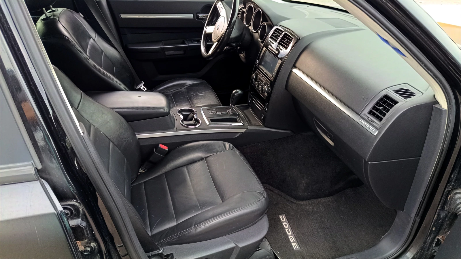 Dodge Charger R/T, снимка 8 - Автомобили и джипове - 54497305