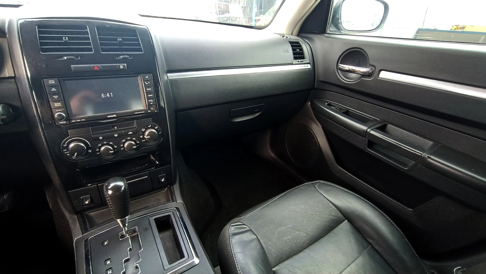 Dodge Charger R/T, снимка 7 - Автомобили и джипове - 54497305