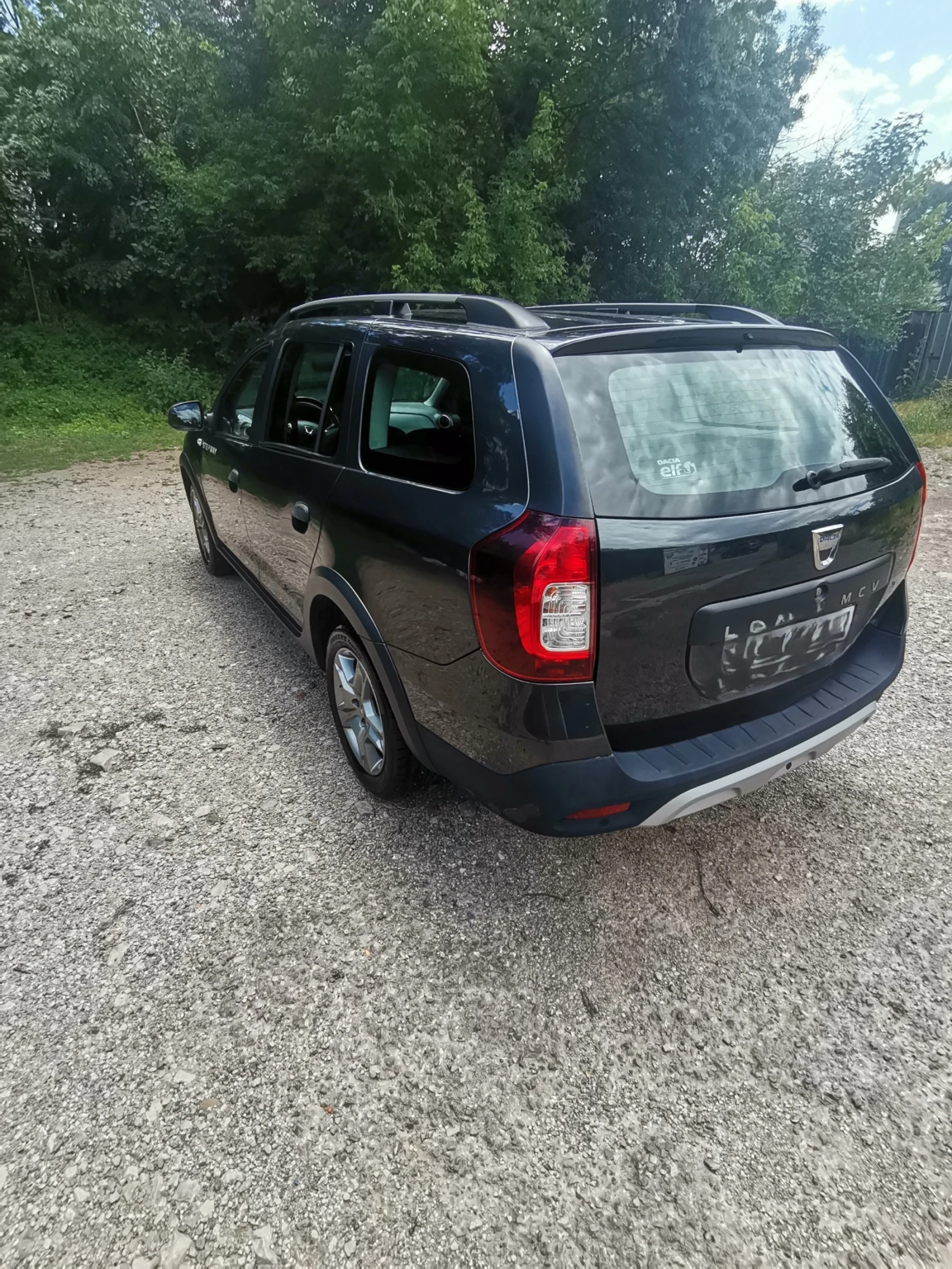 Dacia Logan 1.5 dci 90 к.с Stepway, снимка 9 - Автомобили и джипове - 55162929