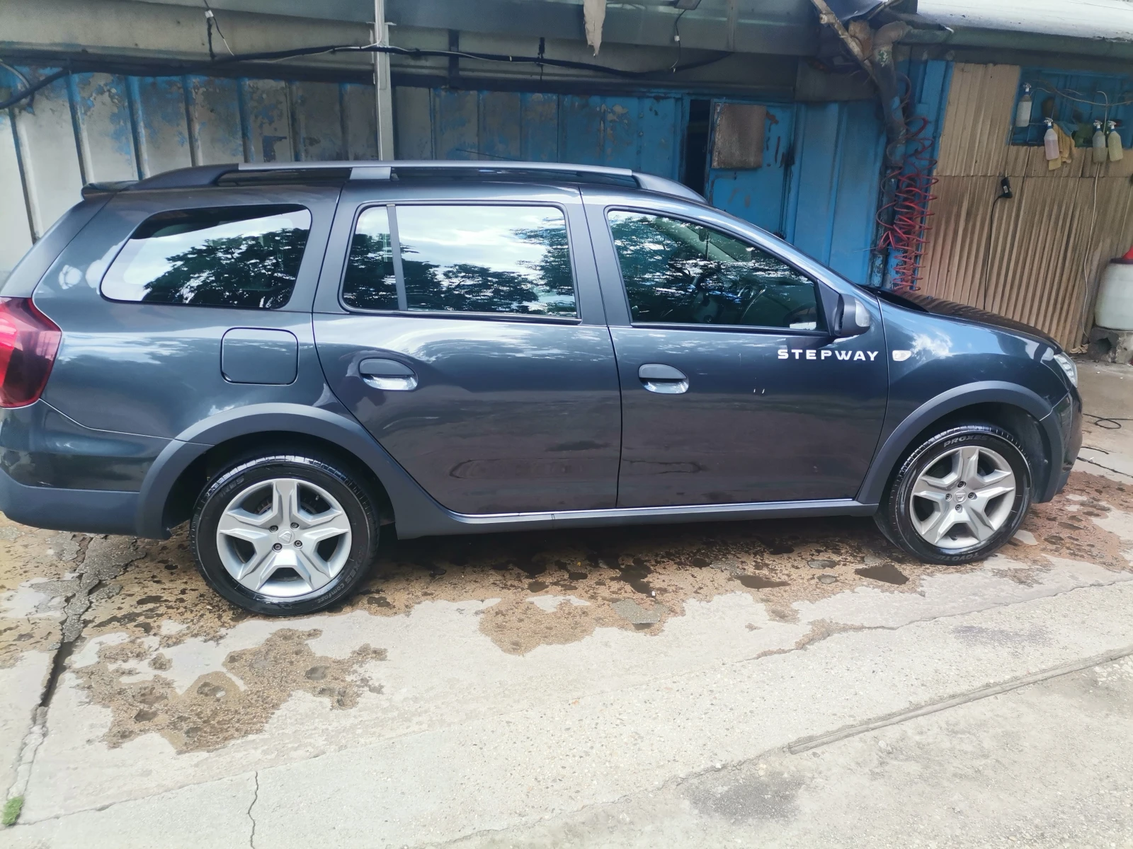 Dacia Logan 1.5 dci 90 к.с Stepway, снимка 6 - Автомобили и джипове - 55162929