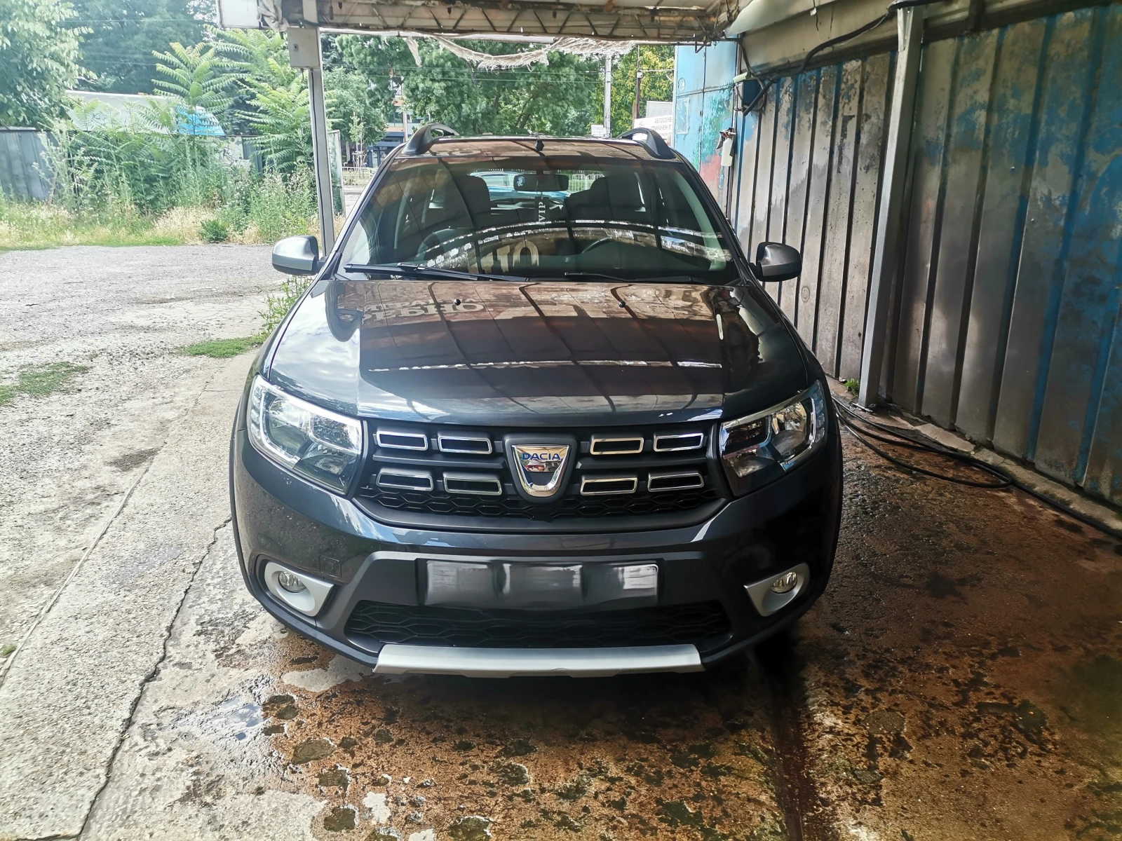 Dacia Logan 1.5 dci 90 к.с Stepway, снимка 3 - Автомобили и джипове - 55162929