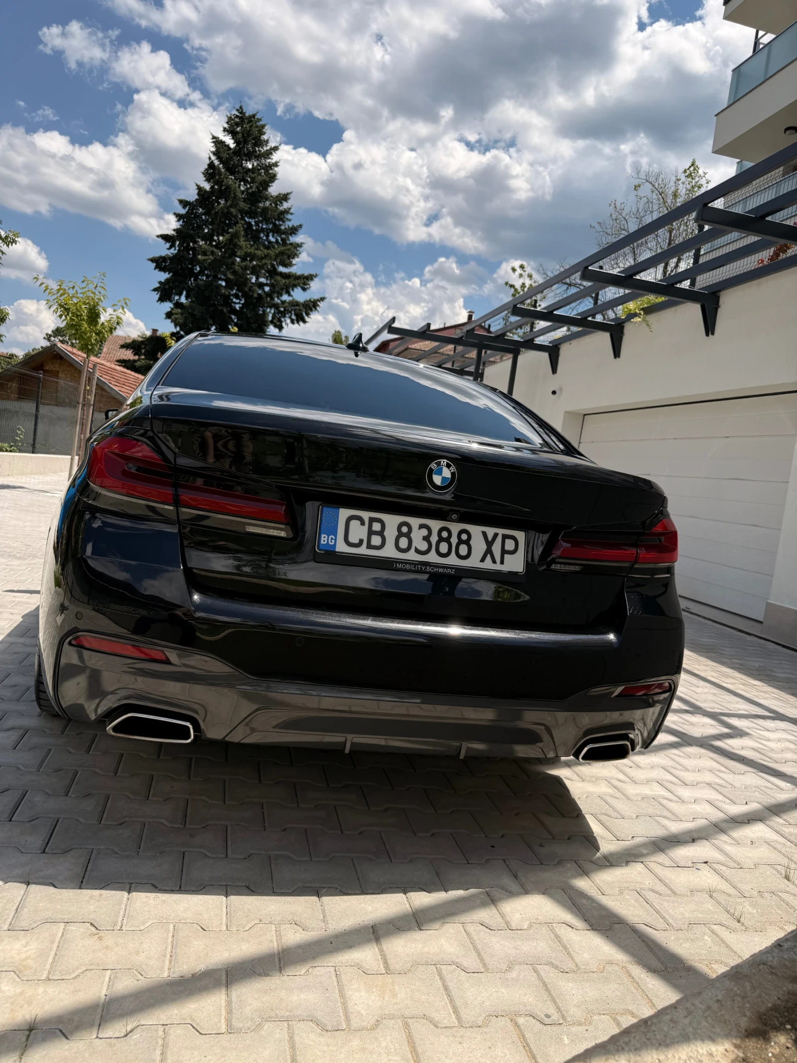 BMW 530 530 D XDrive M-Sport Pro, Пълна история , снимка 5 - Автомобили и джипове - 55250476