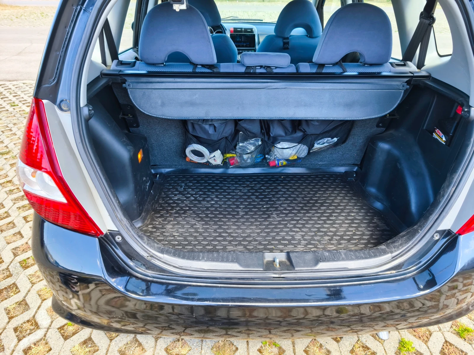 Honda Jazz 1.4 Facelift, снимка 9 - Автомобили и джипове - 55673470
