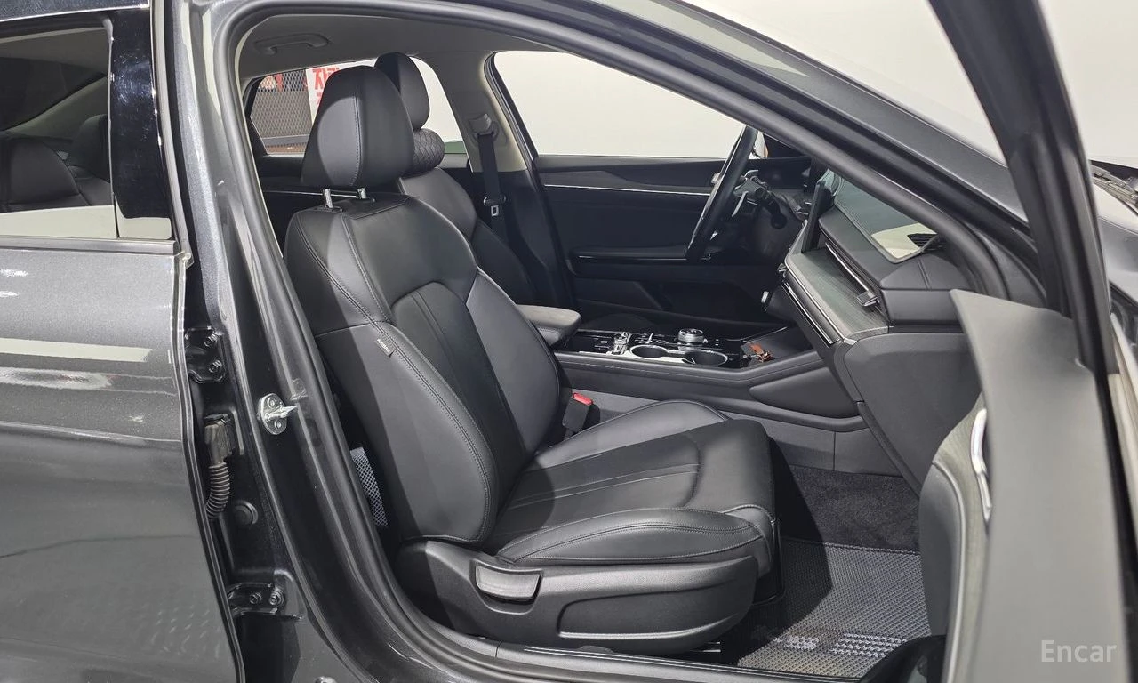 Kia K5 2.0* NOBLESSE* ПОДГРЕВ* ОБДДУХВАНЕ* МЪРТВА* ТОЧКА*, снимка 13 - Автомобили и джипове - 55735516