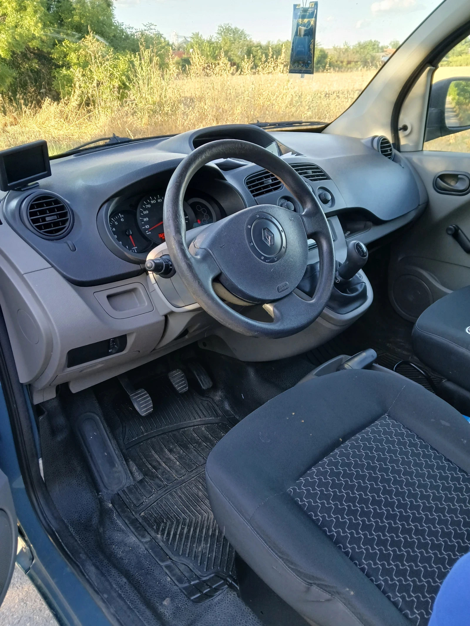 Renault Kangoo, снимка 6 - Автомобили и джипове - 55830037