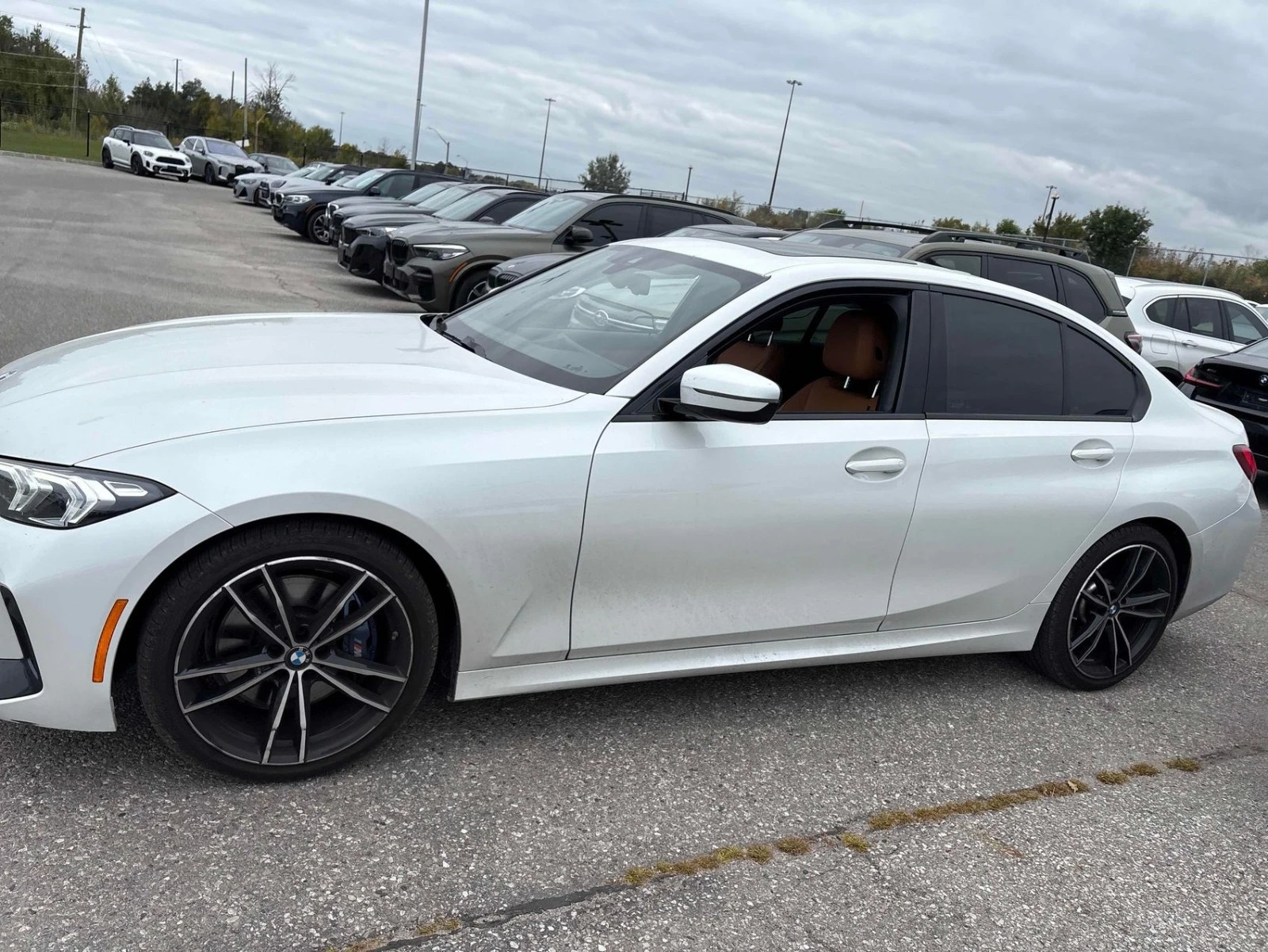 BMW 330 xDrive * 3АвтоКредит * (ЦЕНА ДО БГ), снимка 2 - Автомобили и джипове - 56281058