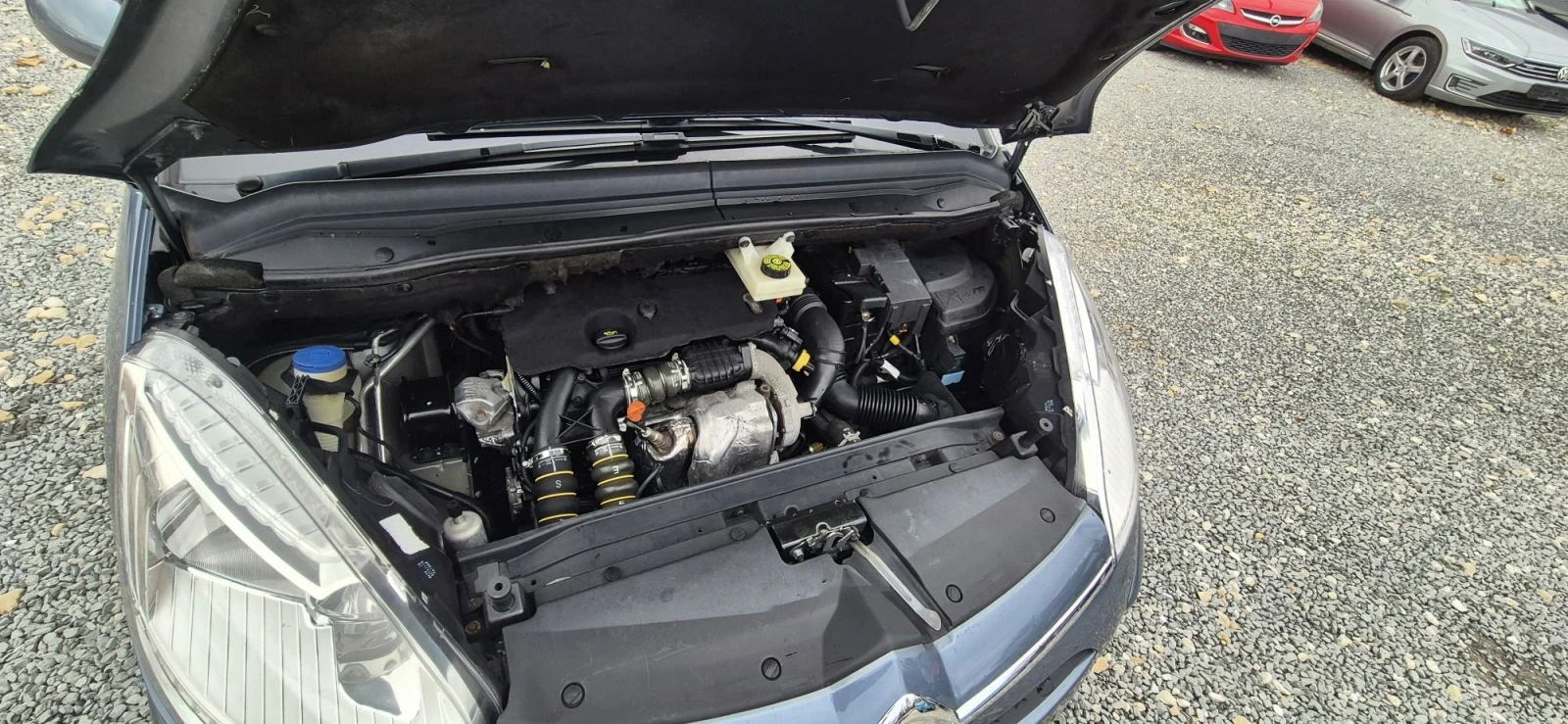 Citroen C4 Picasso 1.6HDI, снимка 16 - Автомобили и джипове - 56734768