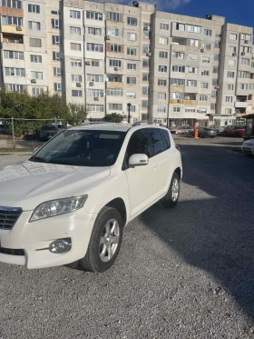 Toyota Rav4 2.2 d4d 150k.s., снимка 1