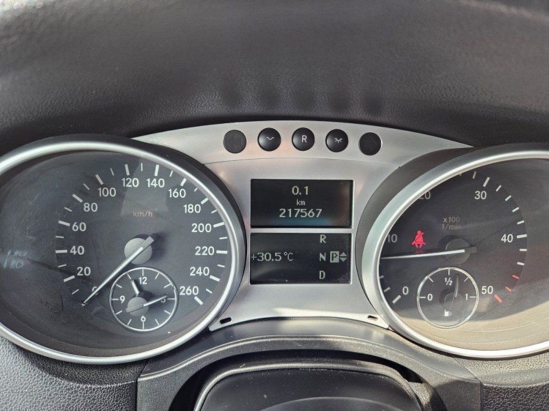 Mercedes-Benz ML 320 cdi, снимка 7 - Автомобили и джипове - 46353894