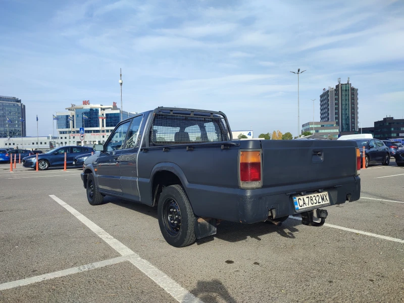 Mazda B2200 1+ 3, снимка 6 - Автомобили и джипове - 47917636