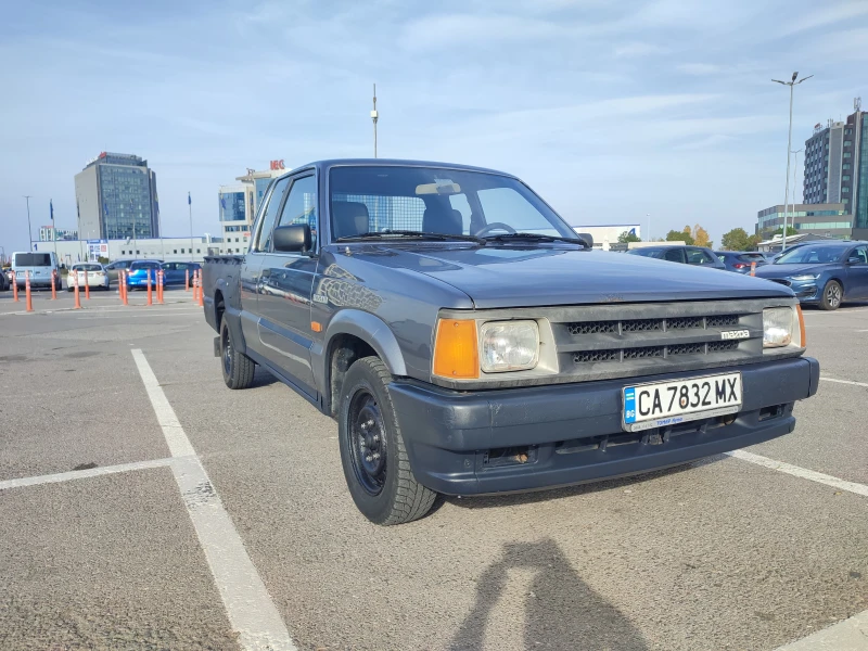 Mazda B2200 1+ 3, снимка 3 - Автомобили и джипове - 47917636