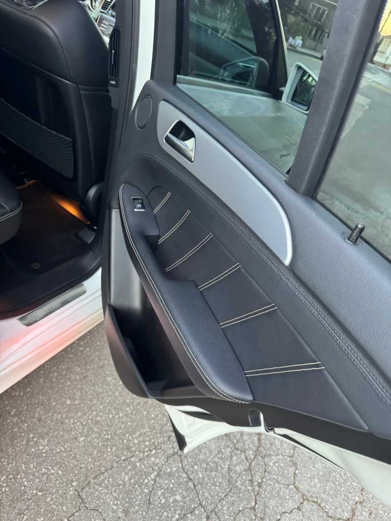 Mercedes-Benz GLE 63 AMG AMG 63 Готов лизинг, снимка 14 - Автомобили и джипове - 52796441