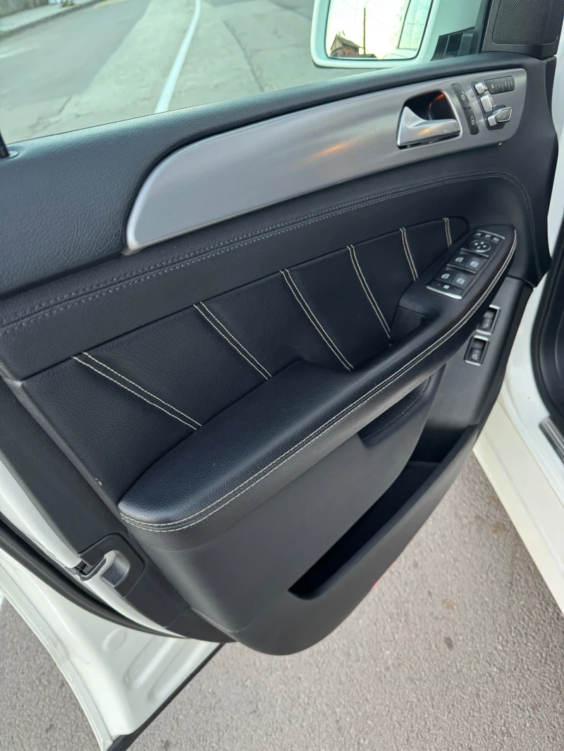 Mercedes-Benz GLE 63 AMG AMG 63 Готов лизинг, снимка 9 - Автомобили и джипове - 52796441