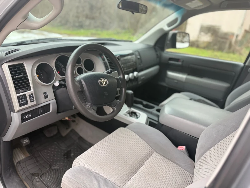 Toyota Tundra, снимка 6 - Автомобили и джипове - 53260962