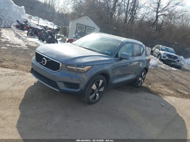 Volvo XC40 2.0l T5 Momentum