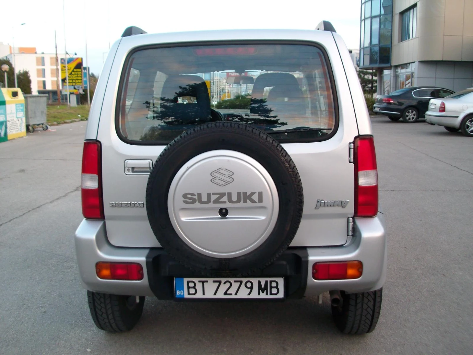 Suzuki Jimny 1.3i Klimatik  ITALIQ  OTLICHNO SASTOQNIE - изображение 6