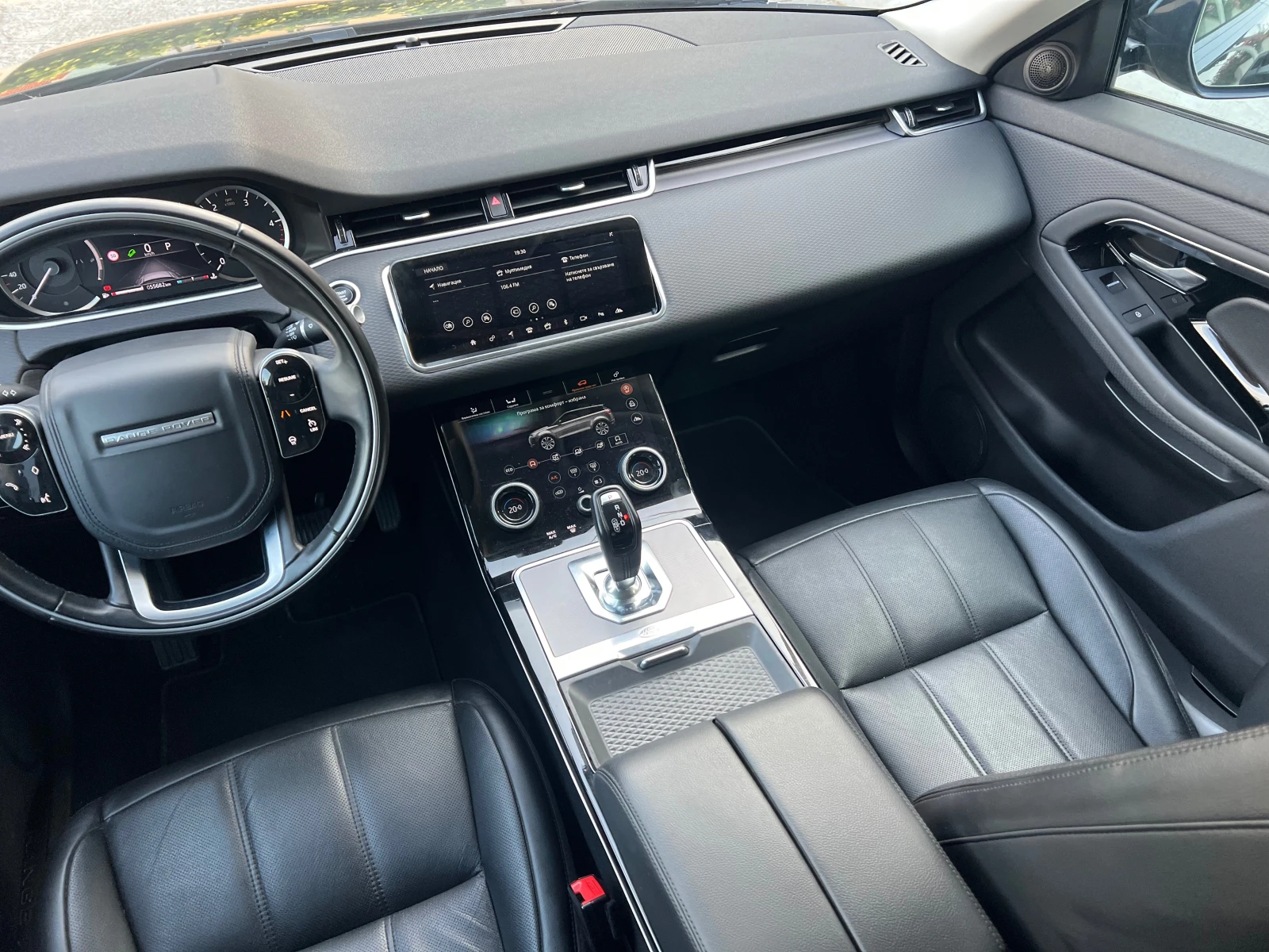 Land Rover Range Rover Evoque 4х4 Black Edition - изображение 9