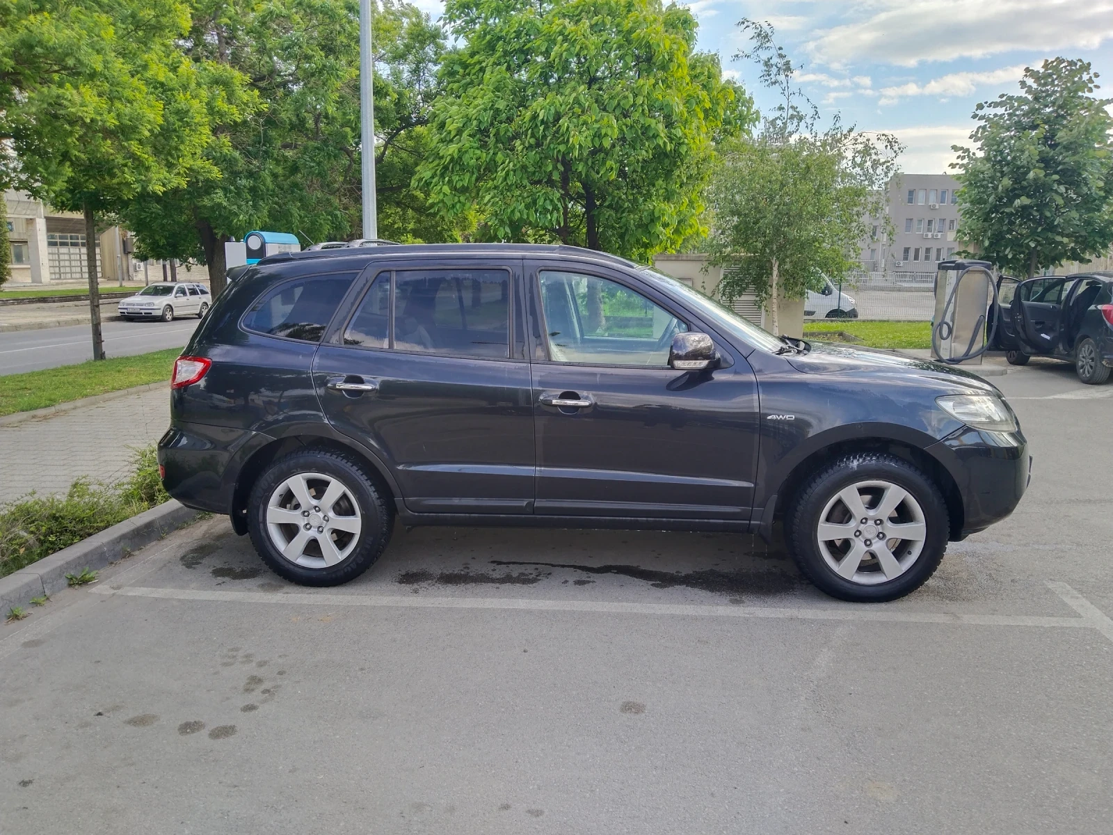 Hyundai Santa fe 6+ 1 - АВТОМАТ - КОЖА - ПОДГРЕВ - АВТОПИЛОТ - изображение 6
