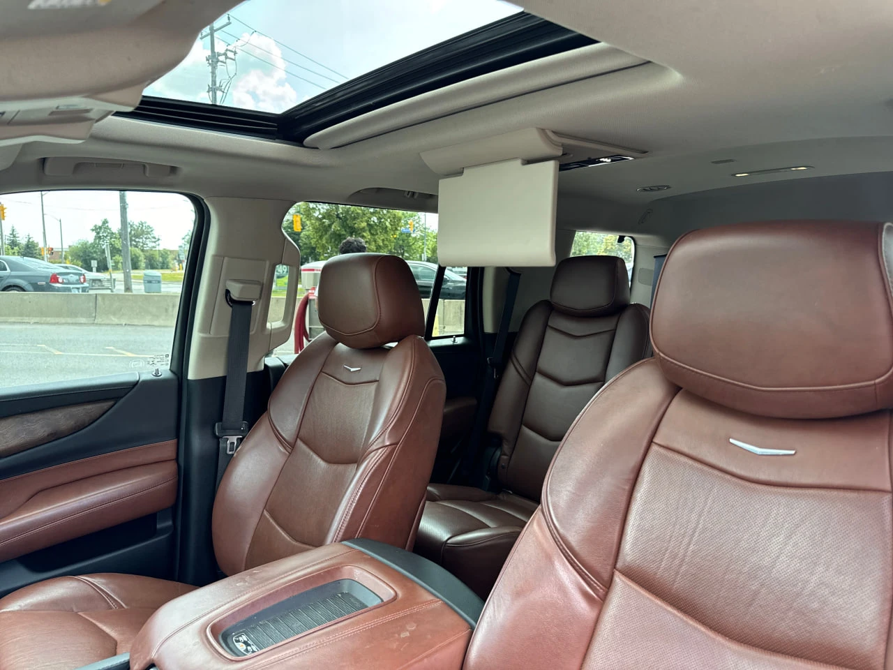 Cadillac Escalade CARFAX* АВТОФИНАНСИРАНЕ* БЕЗ ПЪРВОНАЧАЛНА ВНОСКА*  - изображение 10