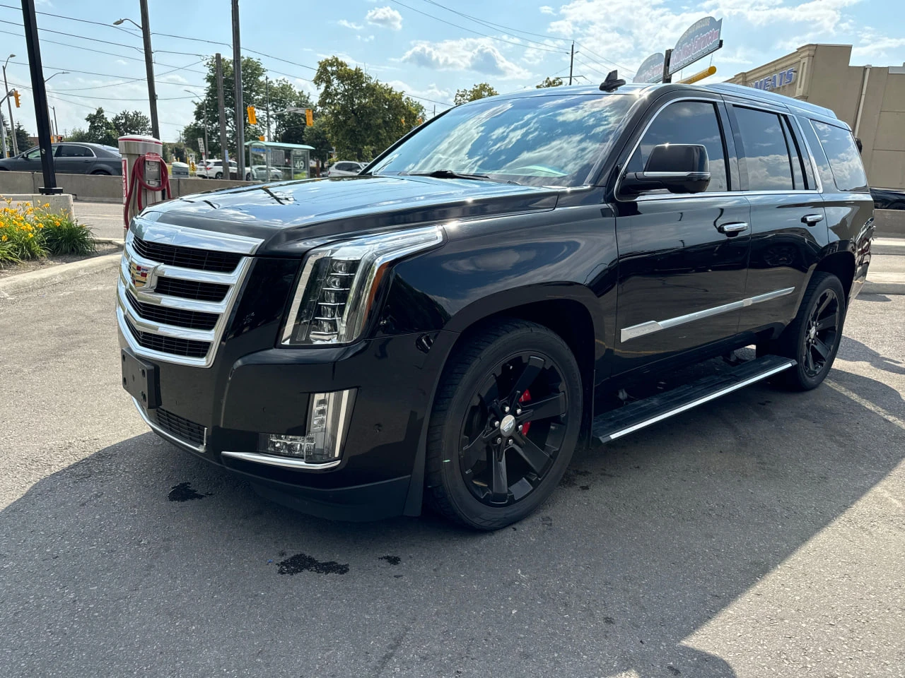 Cadillac Escalade CARFAX* АВТОФИНАНСИРАНЕ* БЕЗ ПЪРВОНАЧАЛНА ВНОСКА*  - изображение 4