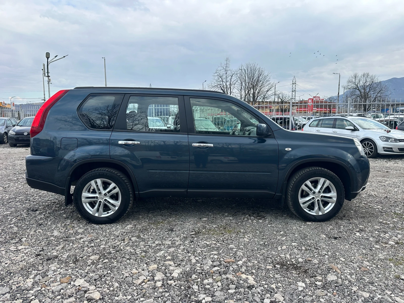 Nissan X-trail 2.0DCI 150kc FACE, снимка 6 - Автомобили и джипове - 53974770