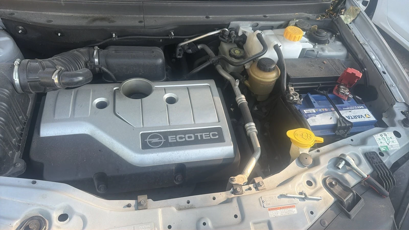 Opel Antara 2.4 l  4x4, снимка 9 - Автомобили и джипове - 54215129