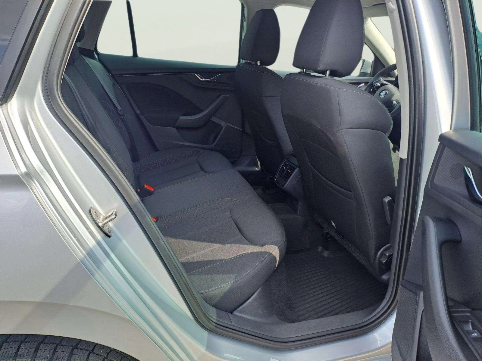 Skoda Kamiq 1.0 TSI | Mobile.bg � ����������� 10