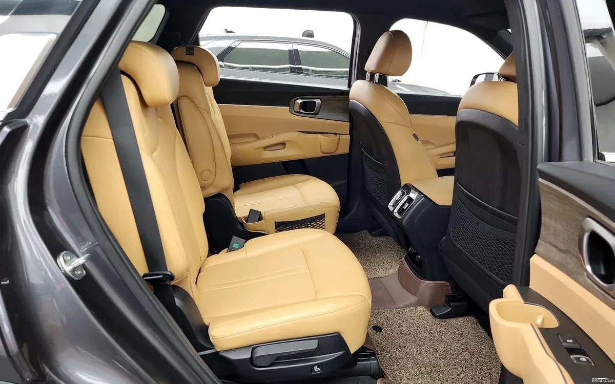 Kia Sorento 2.5T* PRESTIGE* КАМЕРА* ОБДУХ, снимка 12 - Автомобили и джипове - 54742055