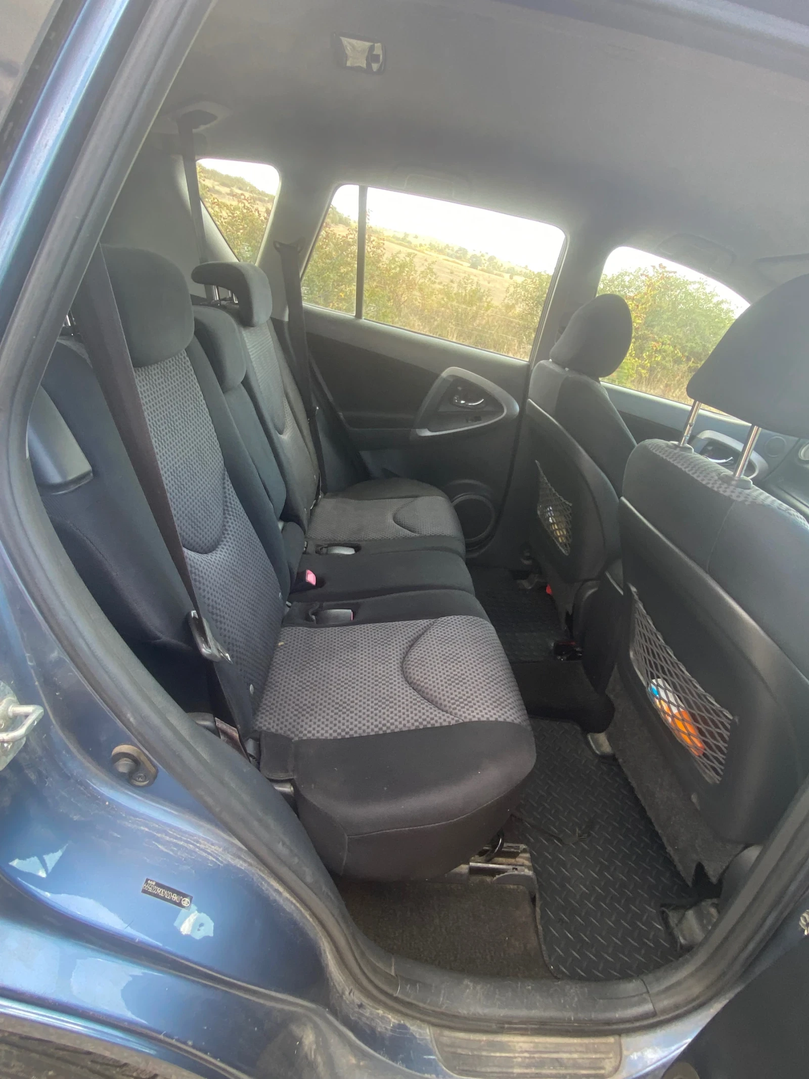 Toyota Rav4 2.0 152 кс, снимка 8 - Автомобили и джипове - 55253558