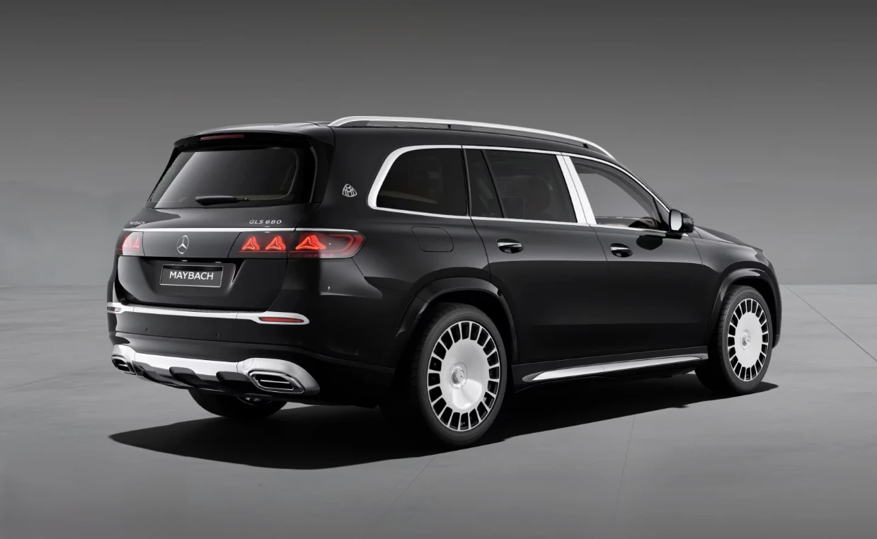 Mercedes-Benz GLS 680 MAYBACH / FIRST CLASS / SUPERSCREEN / 4D/ MY26, снимка 6 - Автомобили и джипове - 55461894