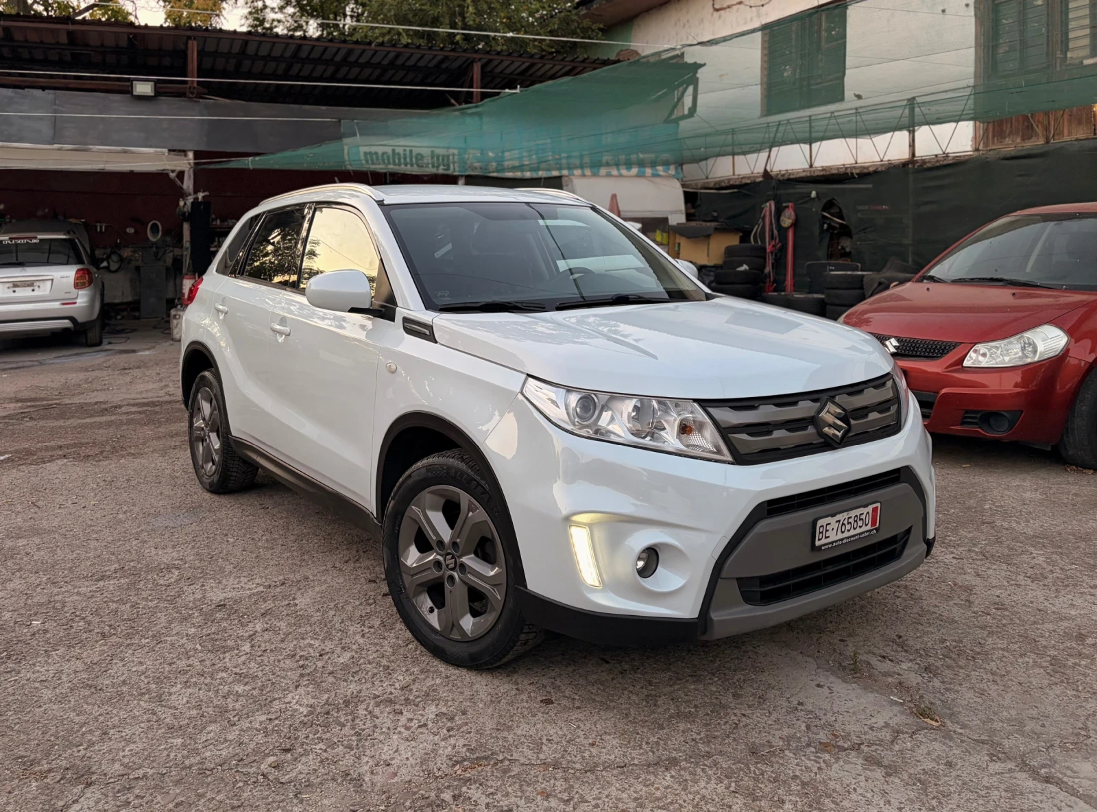 Suzuki Vitara 1.6!120!90ХИЛ!4Х4!ШВЕЙЦАРИЯ!РЪЧКА!КАТО НОВА!, снимка 5 - Автомобили и джипове - 55533750