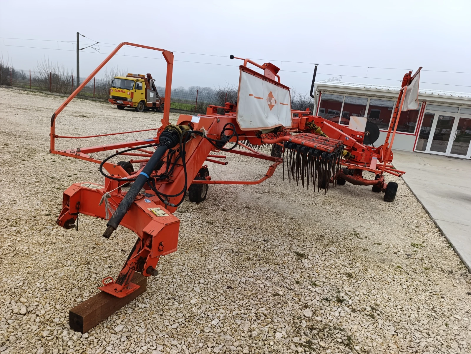 Друг вид Внос KUHN GA7302DL - изображение 8