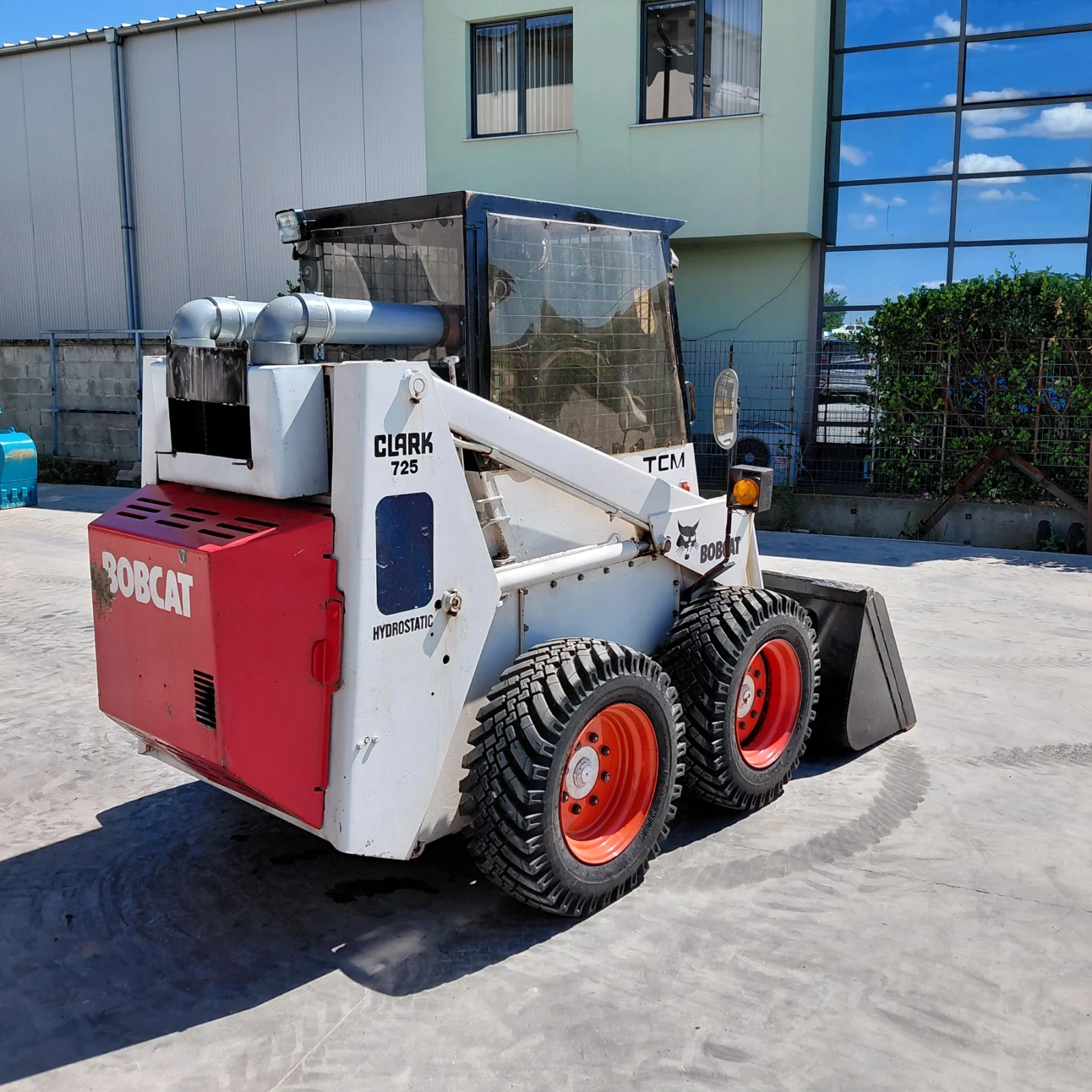 Мини челни товарачи Bobcat 725 * ПРОМОЦИЯ * САМО НА 1500 ЧАСА * , снимка 5 - Индустриална техника - 53263957