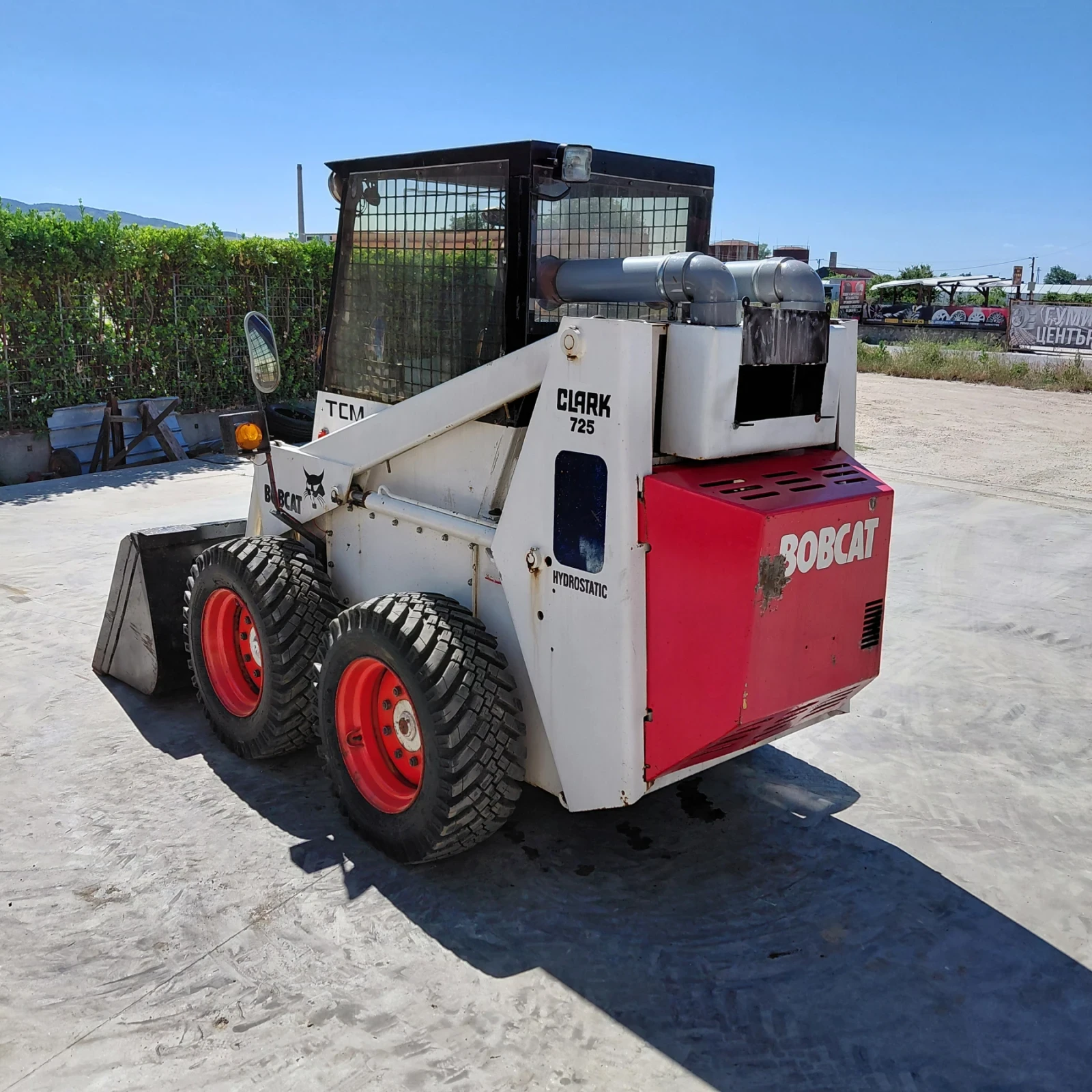 Мини челни товарачи Bobcat 725 * ПРОМОЦИЯ * САМО НА 1500 ЧАСА * , снимка 3 - Индустриална техника - 53263957