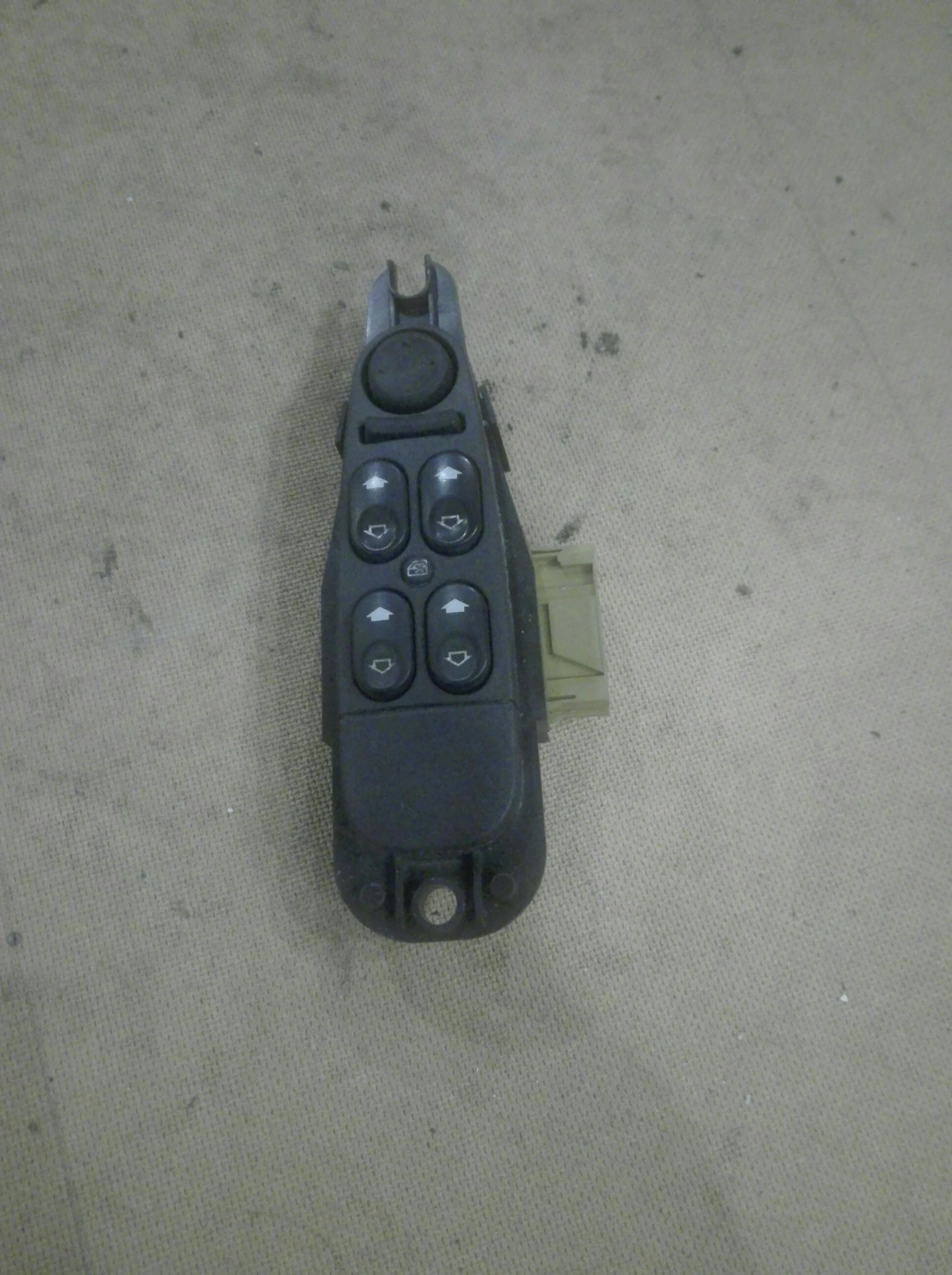 ����� (�������) �� ������ ����� � ���� | Mobile.bg � ����������� 1