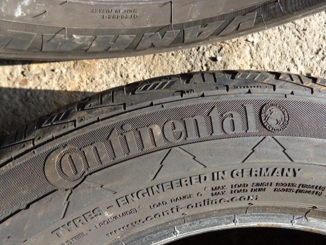 Гуми Зимни 215/60R17, снимка 7 - Гуми и джанти - 16682013