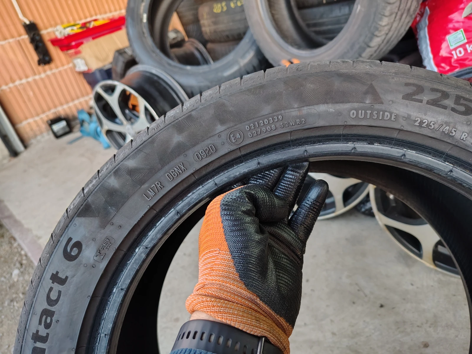 Гуми Летни 225/45R17, снимка 7 - Гуми и джанти - 54085591