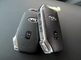 Kia K5, снимка 17