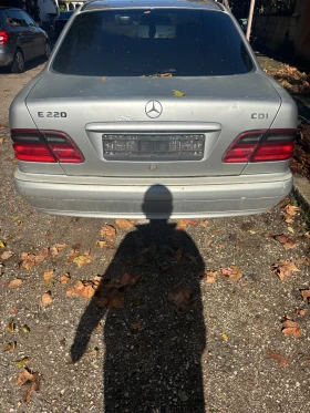 Обява за продажба на Mercedes-Benz E 220 ~Цена по договаряне - изображение 1 | Auto.bg Обява за продажба на Mercedes-Benz E 220 ~Цена по договаряне - изображение 1