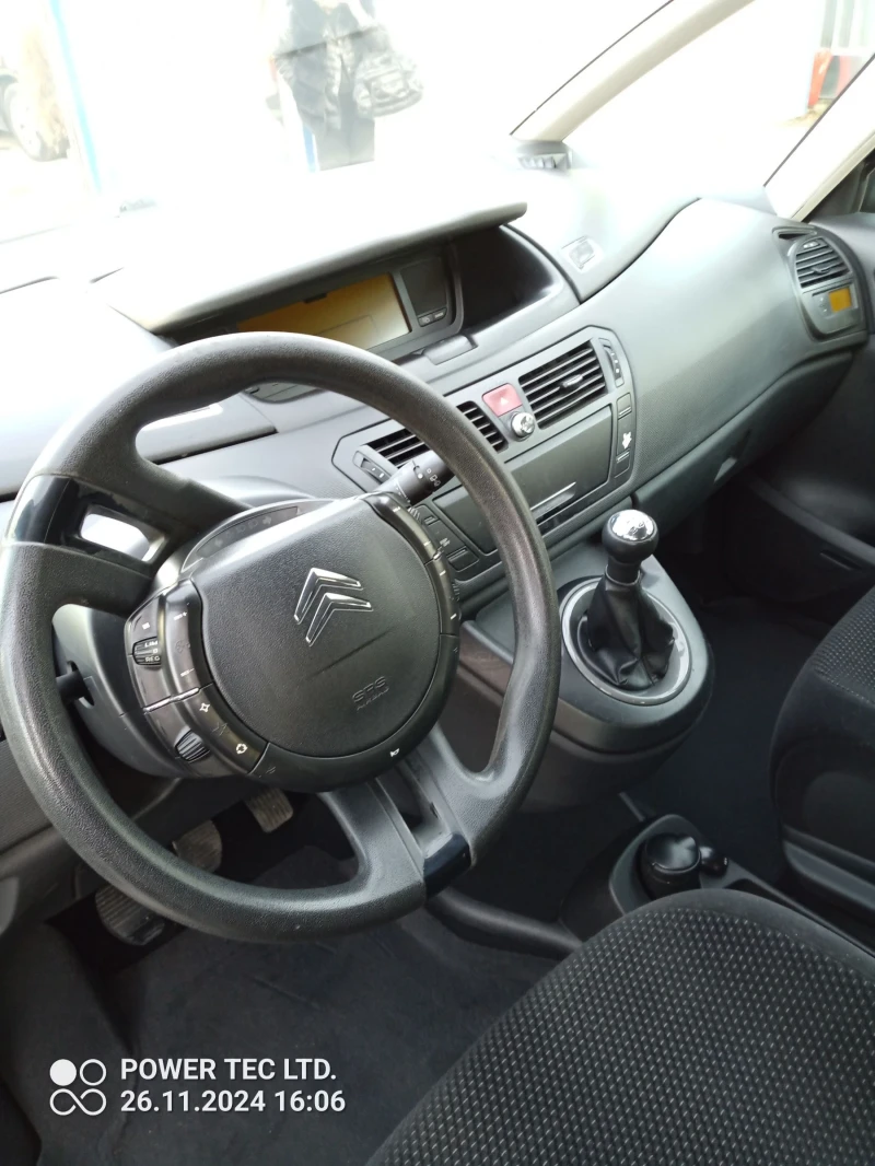 Citroen Grand C4 Picasso 1.8I, снимка 7 - Автомобили и джипове - 48115955