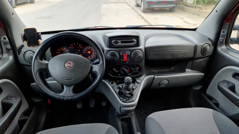 Fiat Doblo, снимка 9 - Автомобили и джипове - 48403547