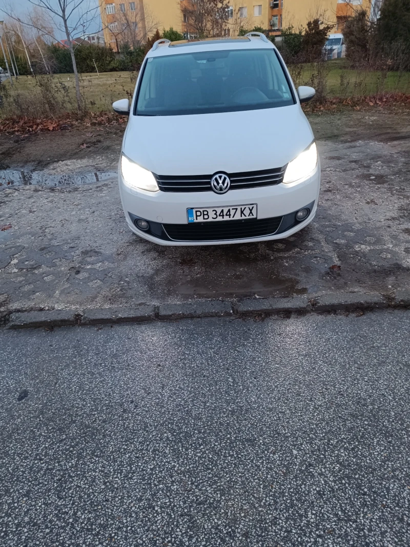 VW Touran, снимка 2 - Автомобили и джипове - 48473521