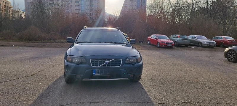 Volvo Xc70, снимка 8 - Автомобили и джипове - 48934000