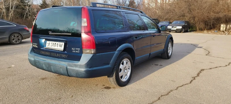 Volvo Xc70, снимка 5 - Автомобили и джипове - 48934000