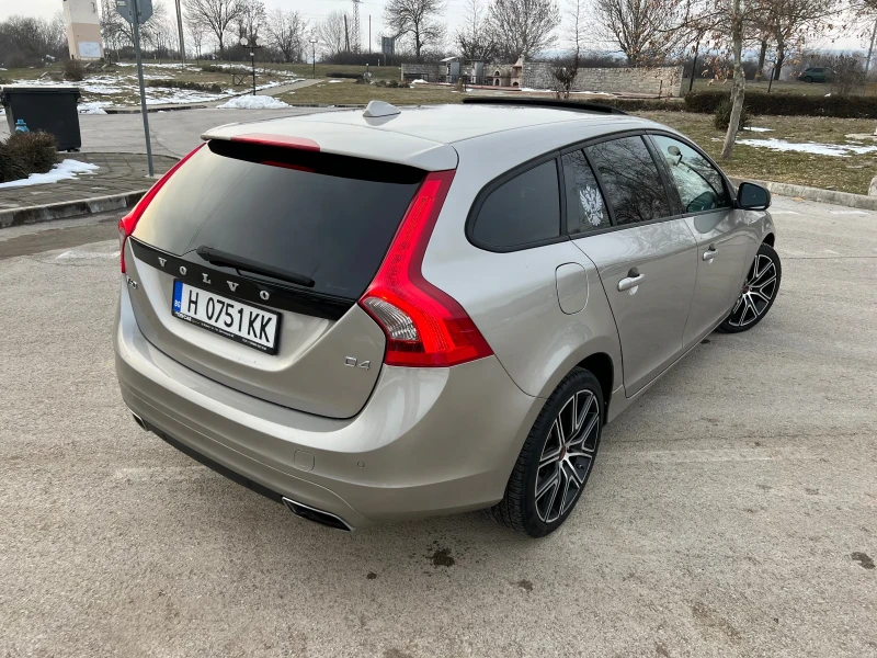 Volvo V60 2.0D D4-181hp, снимка 5 - Автомобили и джипове - 50643546