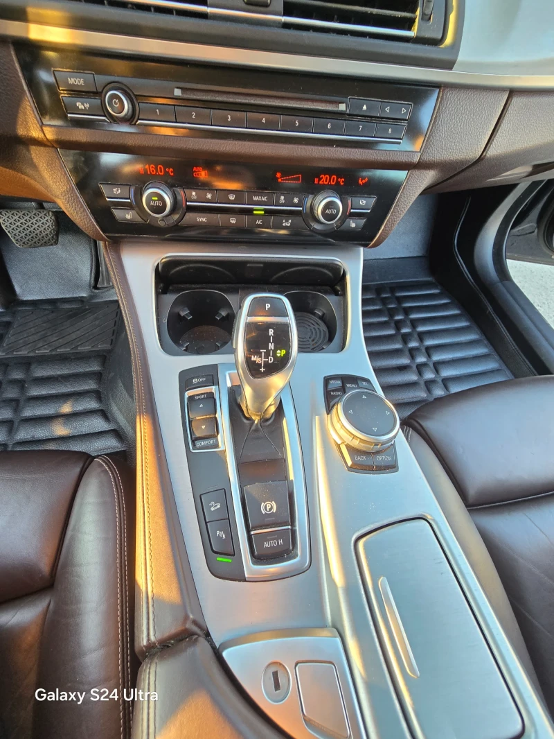 BMW 535 D LUXURY/4x4/HEAD UP/Нави/Подгрев/Обдух/кожа Mocca, снимка 14 - Автомобили и джипове - 52450138
