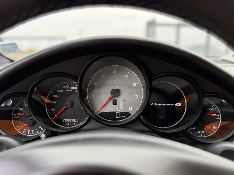 Porsche Panamera 4S* Bi-TURBO* FACE* 2016г* FULL MAX* 172.000KM* , снимка 8 - Автомобили и джипове - 52346595