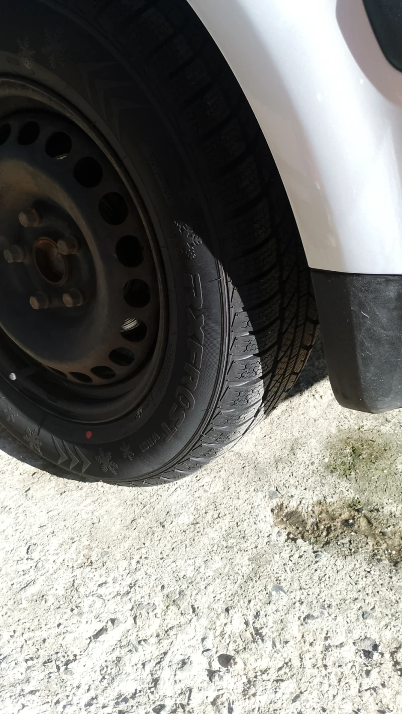 VW Passat, снимка 12 - Автомобили и джипове - 52744253