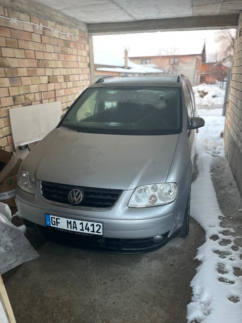 VW Touran, снимка 2 - Автомобили и джипове - 53526284